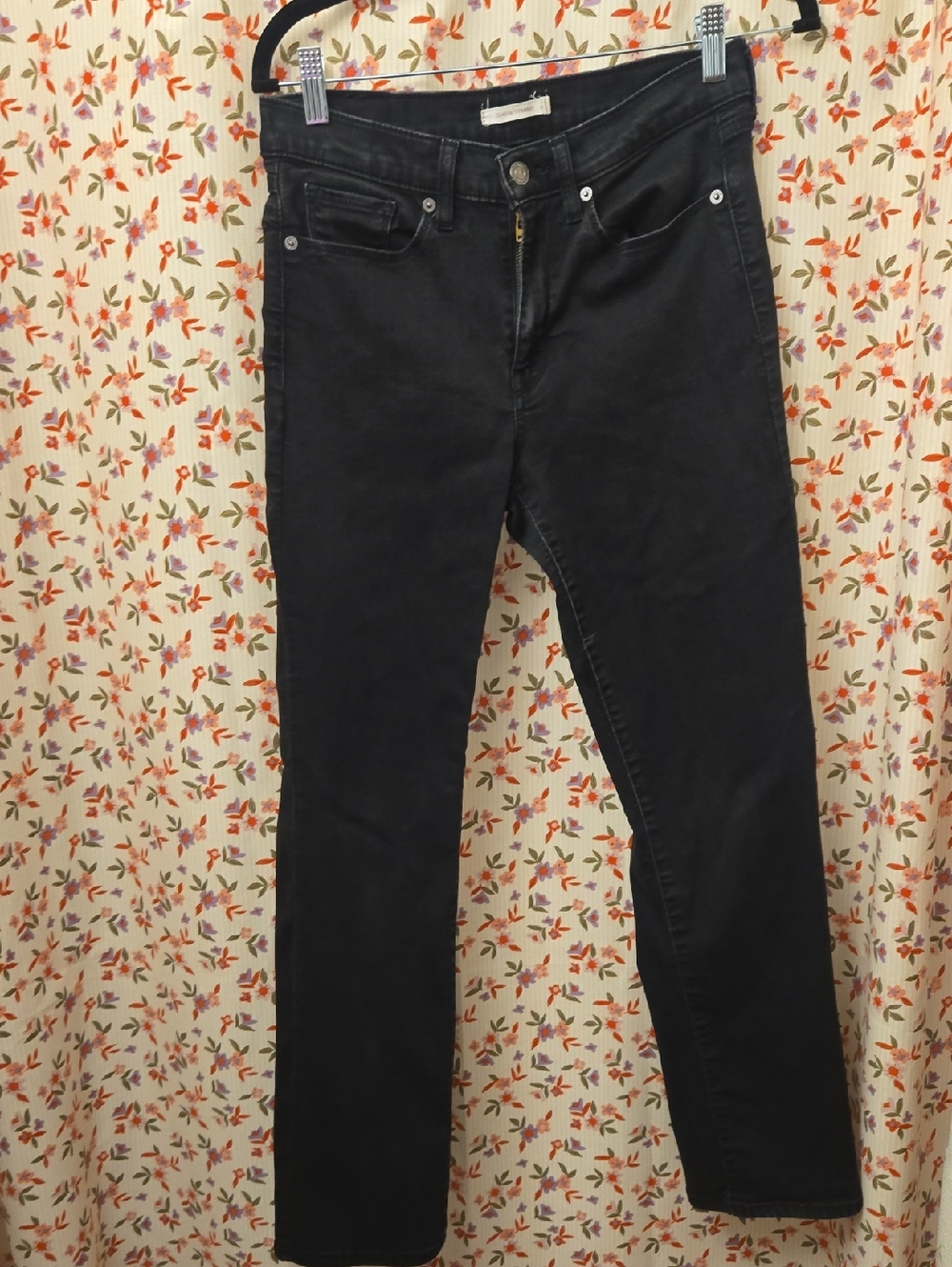 Levi’s Women’s Black Straight Leg Jeans Size 6 Classic Fit